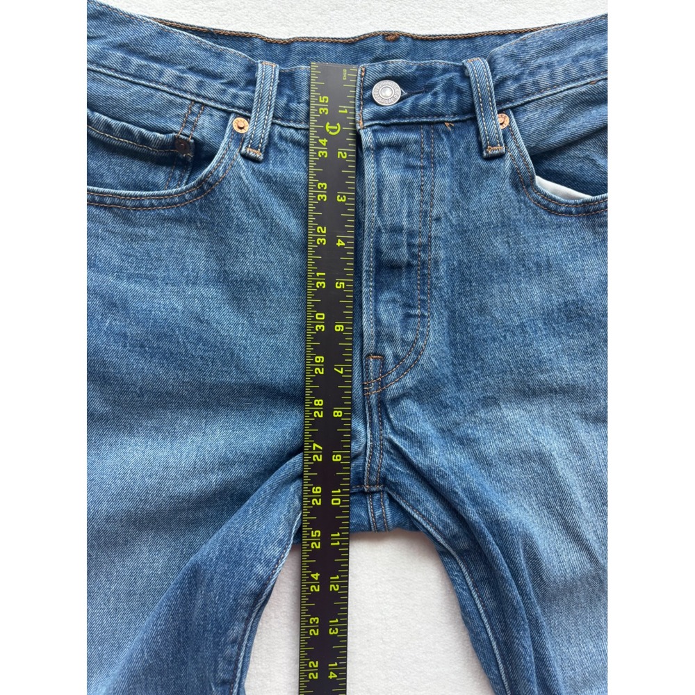 Levi's 501 Original Fit Jeans Womens 27 Medium Wash Distressed Raw Hem Denim - Picture 7 of 12